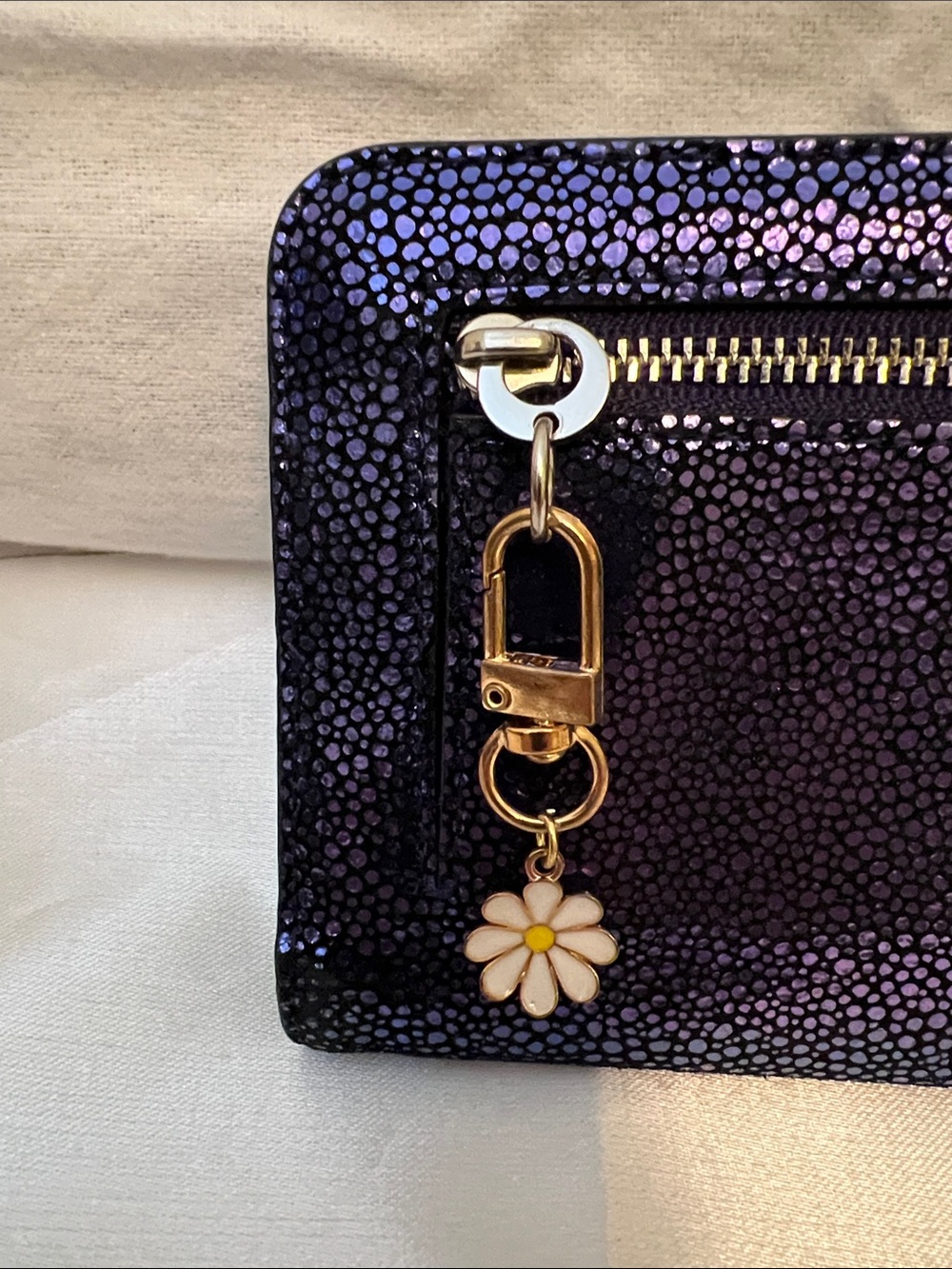 Rebecca Minkoff Purple wallet - Picture 3 of 6